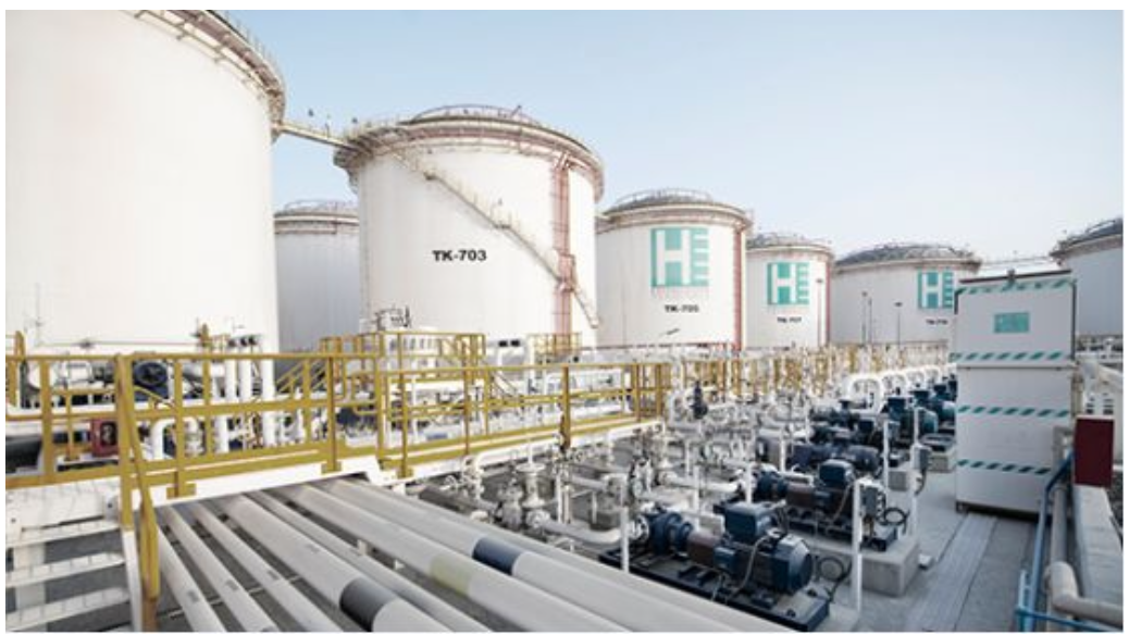 Horizon Singapore Terminals - Tank terminal ground view